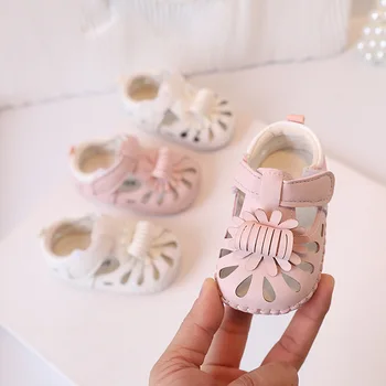  Детская обувь Летние Сандалии для девочек от 0 до 1 года Детская Обувь для малышей с мягкой подошвой Baotou Обувь Маленькой принцессы